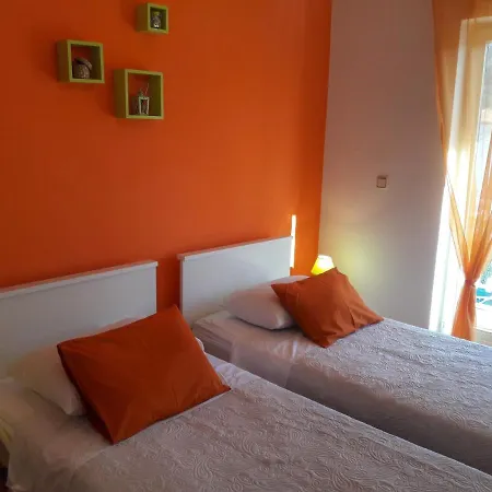 Apartments With A Parking Space Grebastica, Sibenik - 4882 *