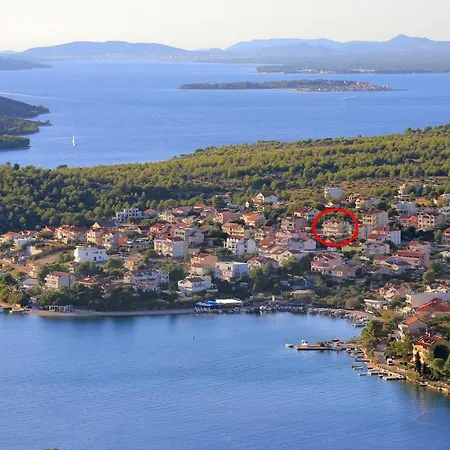 Apartment Apartments With A Parking Space Grebastica, Sibenik - 4882