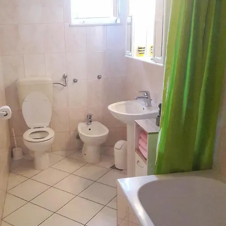 Apartment Apartments With A Parking Space Grebastica, Sibenik - 4882 Baselovici