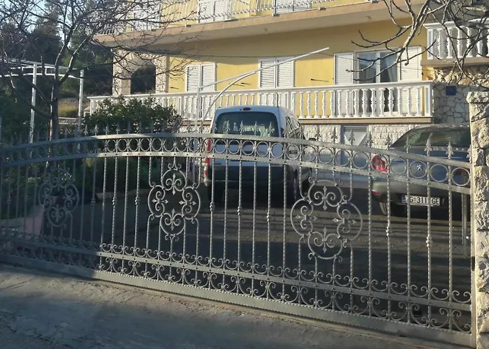 With A Parking Space Grebastica, Sibenik - 4882