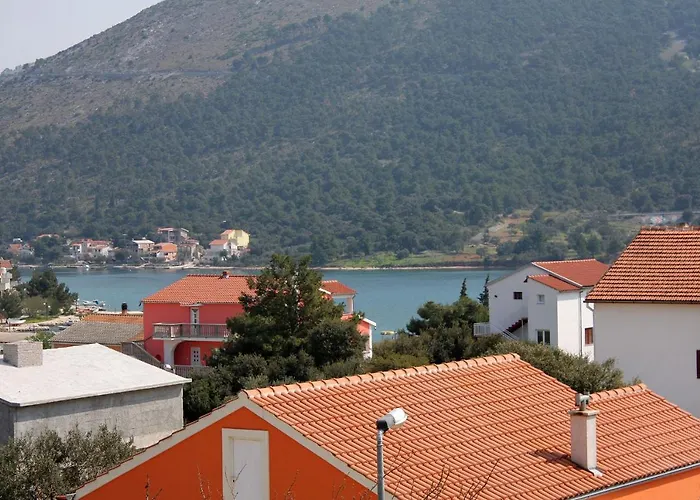 With A Parking Space Grebastica, Sibenik - 4882 Lägenhet