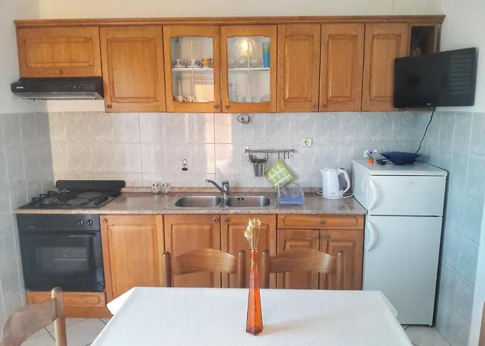 With A Parking Space Grebastica, Sibenik - 4882 * Baselovici